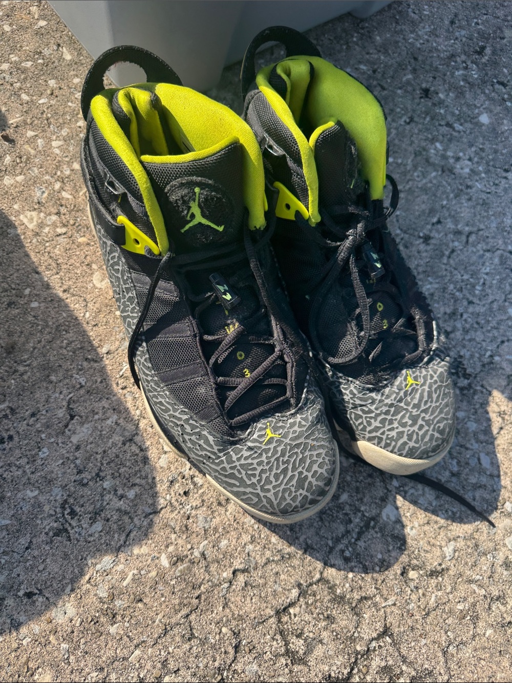 Jordan Men's Athletic Shoes Black and Volt Elephant Print